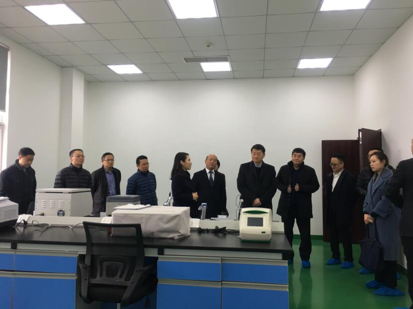 集团党委书记、董事长任丁率队调研 德仁堂控股集团